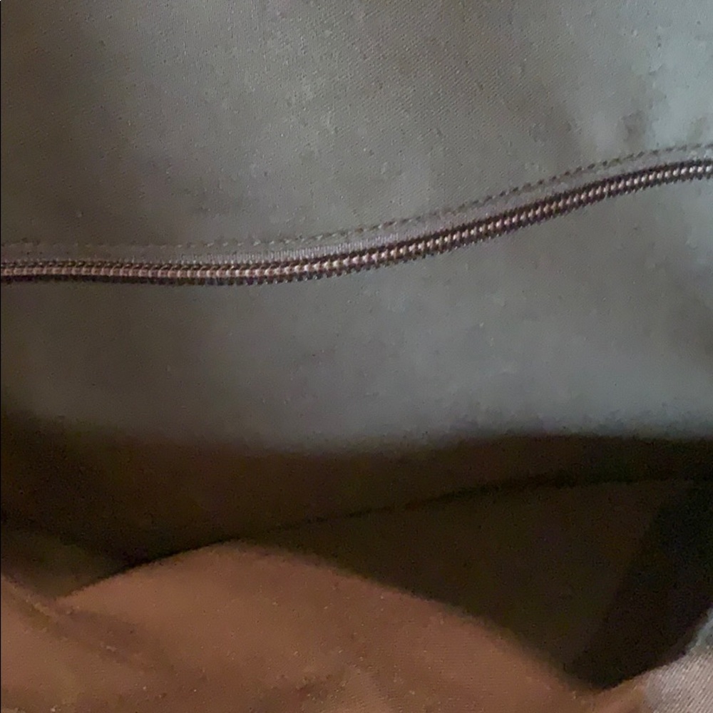 Gucci weekender 14x21 excellent condition gorgeous bag - Picture 5 of 9